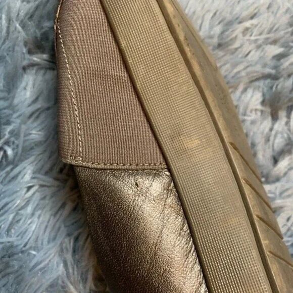 Eileen Fisher Genuine Leather Silver Metallic Slip-on Shoes Size 6.5 - Picture 2 of 5